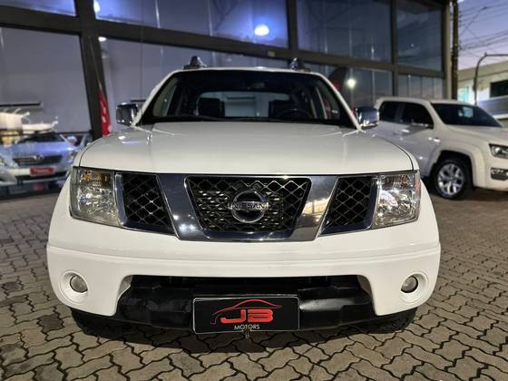 NISSAN FRONTIER 2.5 LE ATTACK 4X4 CD TURBO ELETRONIC DIESEL 4P AUTOMÁTICO NISSAN FRONTIER 2.5 LE ATTACK 4X4 CD TURBO ELETRONIC DIESEL 4P AUTOMÁTICO